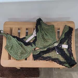 Victoria's Secret Olive and Black Lace Bra Set